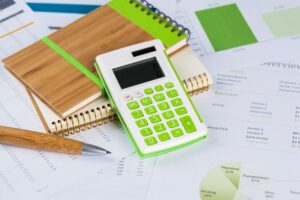 Financial graphs and charts analysis